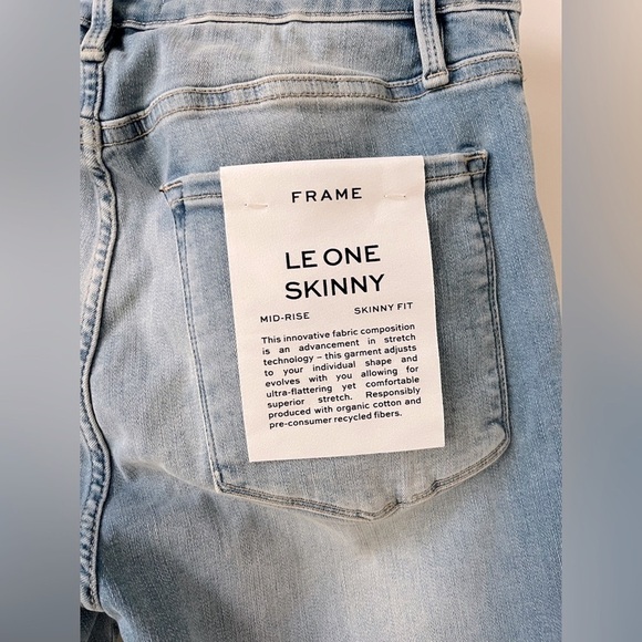 NWT Revolve Frame Le One Skinny Midrise Jeans in Caspio Size 2 (29-34) - Picture 12 of 16